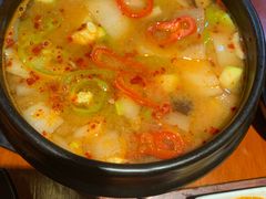 石锅大酱汤-鑫日千里马朝鲜族小馆(总店)