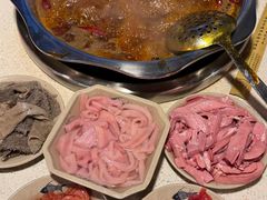 -九尺赵老四鲜鹅肠火锅
