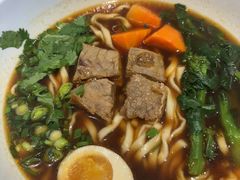 -康师傅私房牛肉面(申虹店)