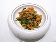 鲜蘑菇煎焗小土豆-南景饭店(万家丽路店)