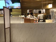 -奈雪的茶(湖滨银泰in77C区PRO店)
