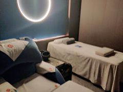 -番茄按摩·影院足道·柔足SPA