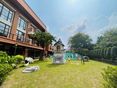 -珠海市香洲区容闳水岸幼儿园