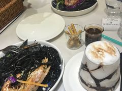大虾海鲜墨鱼汁扁面-打趸BTC·Breaktime cafe(北京路店)
