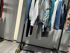 -Vivienne Westwood(上海来福士广场店)