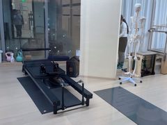-乐刻瑜伽·普拉提·小瑜荚YogaPod(滨江银泰店)