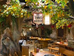 -城墙拐拐火锅(三峡广场黑金冠店)