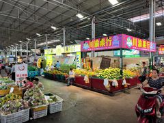 -曼阁市场水果批发市场