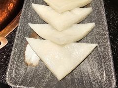 -得意咚瓜·顺德鱼生·冬瓜火锅(深圳首店)