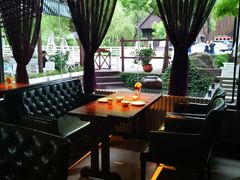 卡座-Local泰莲庭(虹鳟鱼店)
