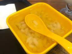 菠萝马蹄糖水-七七家的糖水店(南湾街1号店)