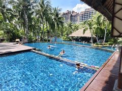 -三亚湾海居雅高铂尔曼度假酒店