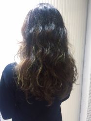 -PE SALON