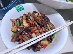 -绿草地·湘菜(7mall店)