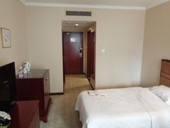 -扬子岛酒店(重庆洪崖洞解放碑店)