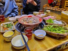 -阿婆情腊排骨火锅(金虹路店)