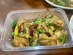 辣椒炒臭豆腐-凡老头米线砂锅(古荡新村西粮站)