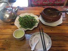 -小锅巴纳西餐厅