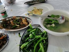 -红月湾海鲜饭店•沙滩海景(双月湾店)