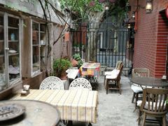 -古董花园(思南路42弄小区店)