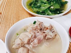 -雷祖芳老妈蹄花店