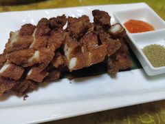 -金陵红鲤鱼餐厅(孝陵卫紫金山店)