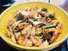 干锅排骨虾-休记光头香辣蟹干锅(绵竹店)