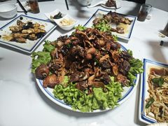 -八两八金·莱芜特色炒鸡(市南漳浦路店)