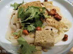 -西部马华清真兰州牛肉面·烧烤夜市(三里河店)