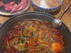 -旧街市鲜货老火锅(大光路店)