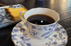 Hand-Filtered Dark Roast Blend Coffee