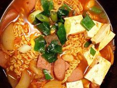 部队汤-豚豚猪村烤肉·韩国烤肉(总店)