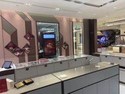 -周大福CHOW TAI FOOK(浦东八佰伴店)