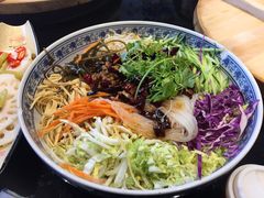 -鱼窝棚柴火铁锅炖(富山屯店)