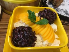 芒果白雪黑糯米-粤港餐厅(禹州商业广场店)