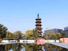 -龙华寺