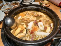 -一朵菌·野生菌探索家火锅(南亚店)