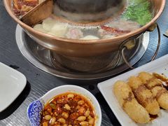 -楼外楼大刀肉传统火锅居(幸福街店)