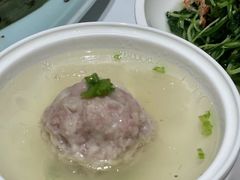 雪颜狮子头-小厨娘淮扬菜(天印大道店)