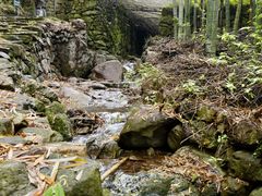 -会稽山峡洞漂流-上青古道