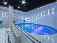 -珠海棕泉水疗酒店(拱北口岸高铁站店)