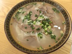 -肇兴特色牛肉粉