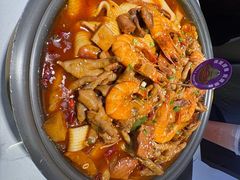-徐记小怪兽肉蟹煲店(哈西万达金街店)