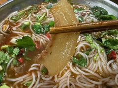-胡记牛杂粉