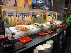 自助取餐区-四海一家自助餐(益田假日广场店)