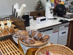 面包甜点陈列柜-富贵面包公司(运河店)