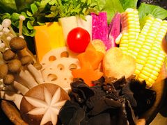-湊湊火锅·茶憩(新中关购物中心店)