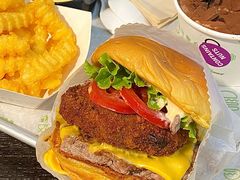 芝士牛肉蘑菇堡-Shake Shack(西单大悦城店)
