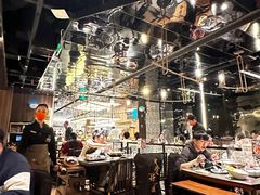 -捞王锅物料理(上海世茂广场店)