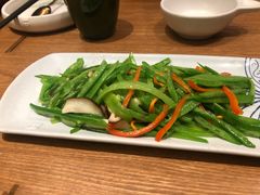 五彩花菇荷兰豆-云海肴·汽锅鸡·云南代表菜(东坝金隅店)